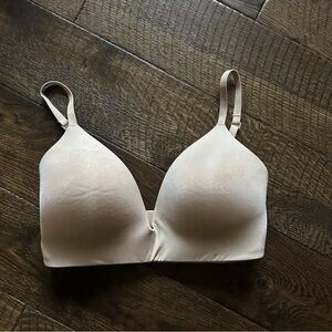 Skims wireless plunge bra - nude 32 DD